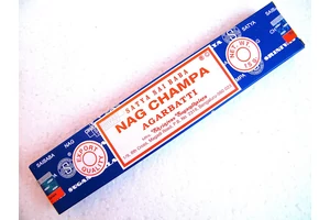 nag-champa-fustolo-kek-indiai-natur-termeszetes