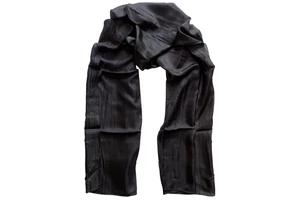 obszidianfekete-valodi-selyem-sal