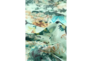 hermelinfeher-alapon-zold-sal-selyem-