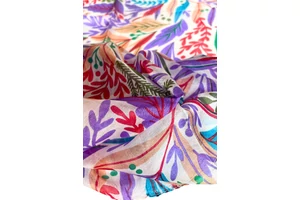 jazminfeher-alapon-levelmintas-sal-selyem-