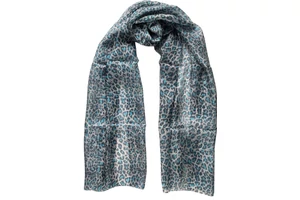 hermelinfeher-alapon-leopardmintas-sal-selyem-