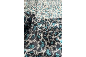 hermelinfeher-alapon-leopardmintas-sal-selyem-