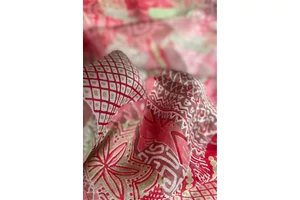 vadmalna-pacsulirozsaszin-bambusz-zold-mintas-sal-selyem-