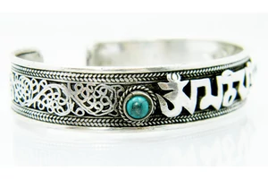 ommanipemehung-mantras-karperec-unisex-turkiz-pottyel