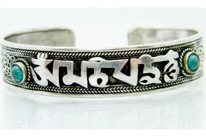 ommanipemehung-mantras-karperec-unisex-turkiz-pottyel