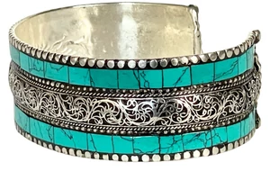 türkiz-karperec-sarkanyos