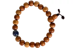 szantalfa-csuklomala-21szem-17cm-lapiszlazuli-oszto