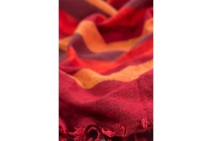 yak-gyapju-sal-piros-narancs-bordo