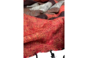 yak-gyapju-sal-teglavoros-kodszurke-pekanbarna-jodbarna-csikos