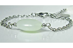 jade-karkoto-orvosi-fem