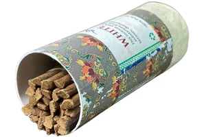 tibeti-feher-szantal-fustolo