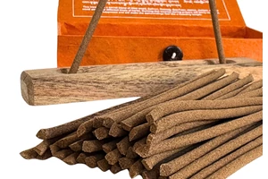 Tibeti füstölő a Himalaya tiszta vidékéről 100% természetes alapanyagokból - áldás/blessing