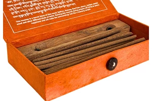 Tibeti füstölő a Himalaya tiszta vidékéről 100% természetes alapanyagokból - áldás/blessing