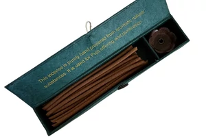 tranquility-nyugalom-tibeti-fustolo-es-tarto-kezmuves-himalaja