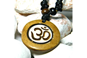 mantras-csont-nyaklanc-allithato-szanszkrit-om-21