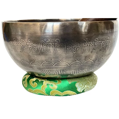 zold-tara-1071-gramm-tibeti-mantras-hangtal-zold-brokattal