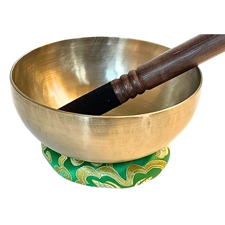 Terápiás tibeti hangtál 7 fémből bőrrel bevont fa ütővel, zöld brokát alátéttel - videoval