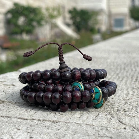 Rózsafa mala tibeti osztóval 108 szemből 74 cm kerületű