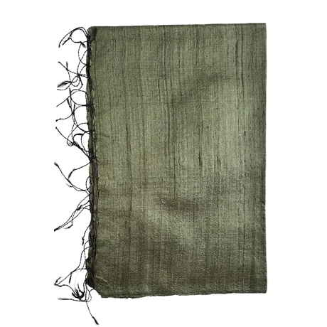 100% valódi hernyóselyem olívazöld színű nyers selyem sál 70x180cm