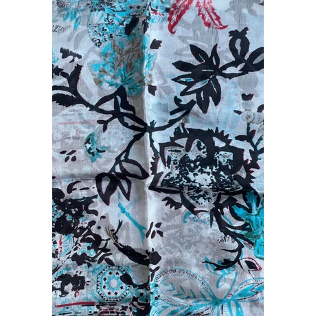 Hermelinfehér alapon mintás 100% valódi hernyóselyem sál 100x180 cm