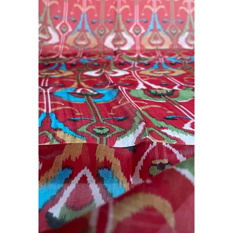 Római vörös alapon mintás 100% valódi hernyóselyem sál 50x180 cm