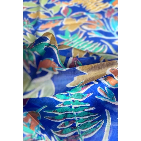 Chartresikék alapon levélmintás 100% valódi hernyóselyem sál 50x180 cm