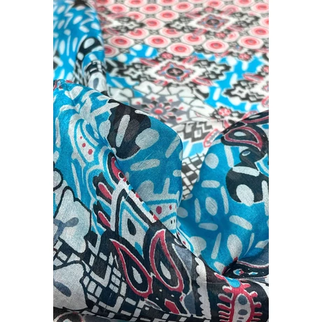 Harmarfehér alapon mintás 100% valódi hernyóselyem sál 50x180 cm