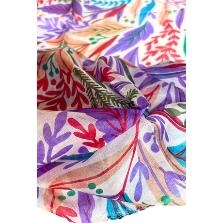 Jázminfehér alapon levélmintás 100% valódi hernyóselyem sál 50x180 cm