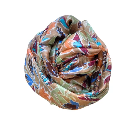 Tölgyfaszín alapon levél mintás 100% valódi hernyóselyem sál 100x180 cm