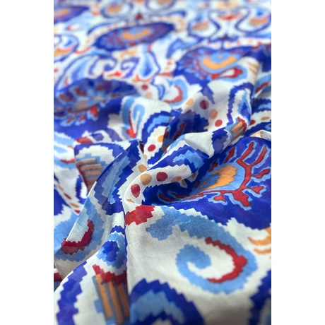 Habfehér alapon zafírkék mintás 100% valódi hernyóselyem sál 100x180 cm