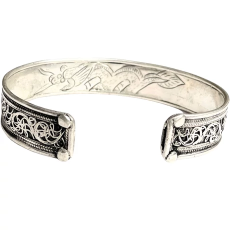 Ommanipemehung mantrás karperec belsejében sárkánnyal unisex design