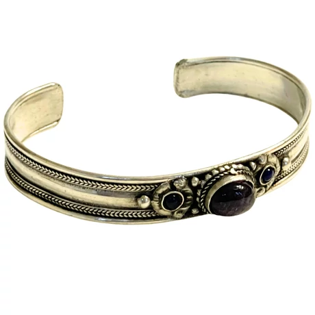 Tibeti design karperec ametiszt kővel dordzse szimbólumban