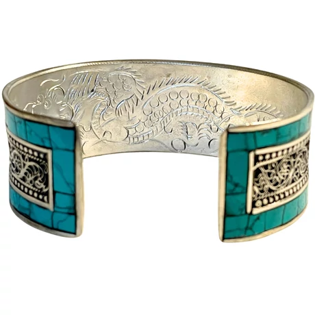 Türkiz karperec - türkiz karperec belsejében sárkány gravírozással