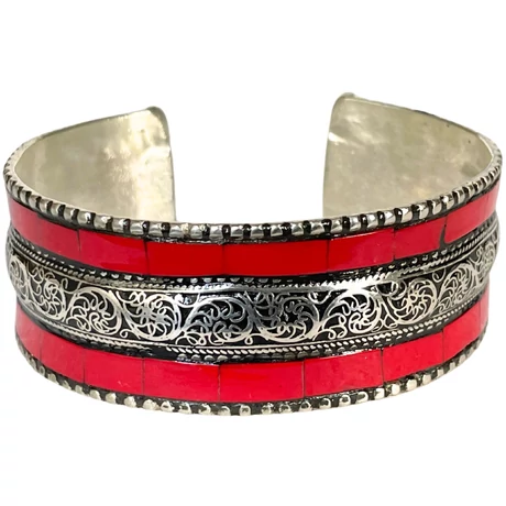 Korall karperec, belsejében sárkány gravírozással, domború verzió