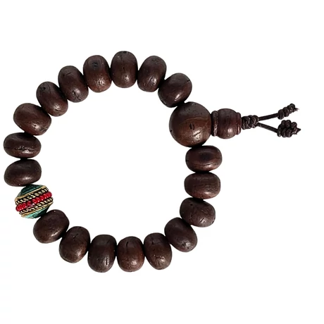 Bodhi mala tibeti design osztóval, 18 szemből 15 cm kerületű-kis méret