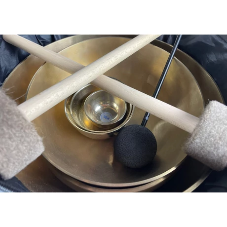 Hangtál táska Élet Virág Szimbólummal fekete színben - nylon