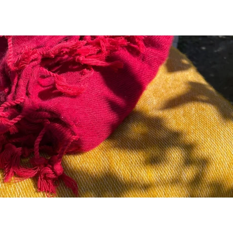 Óriás YAK sál, stóla avignonisárga színben