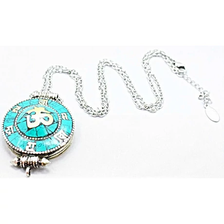 om-gao-nemesacel-nyaklancon-