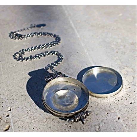 om-gao-nemesacel-nyaklancon-4