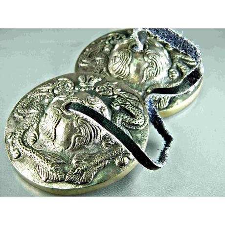 sárkányos-szerencsejel-om-ah-hung-szotaggal